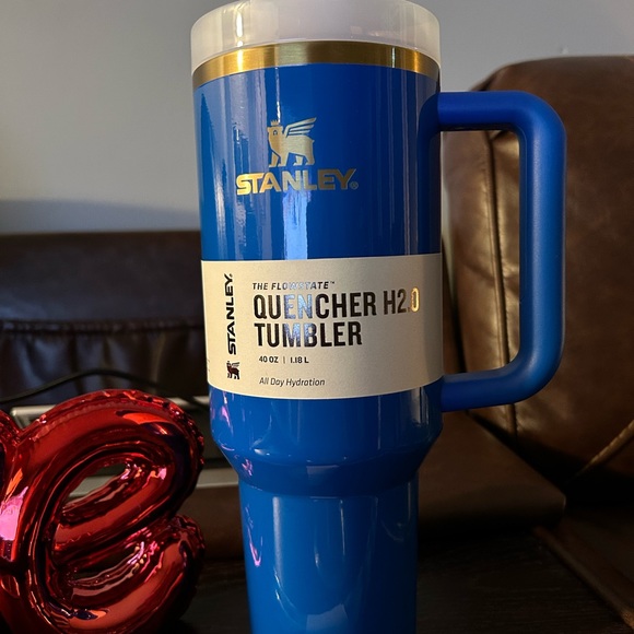 Brand new Stanley Artic Twist 40 oz - Picture 6 of 8